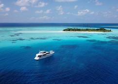 Private yacht - Malé - Playa