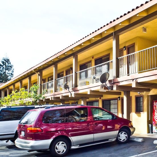 Building view of Valley Inn San Jose