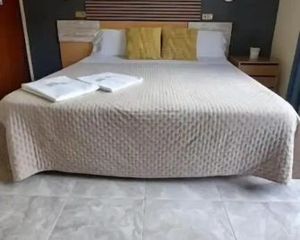 Hotel Rodsan Suizo - Castelldefels