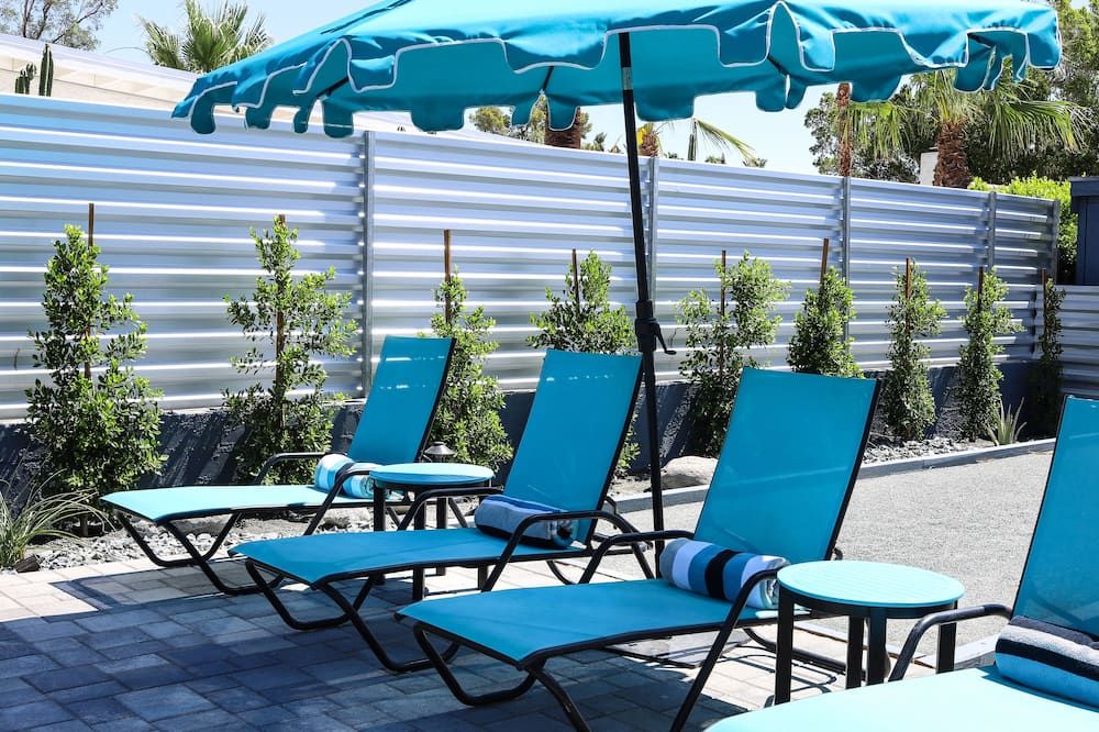 Cozy Cortez - Saltwater Pool & Spa Near Downtown - פאלם ספירנגס - פטיו