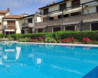 Casa Krissi Garda - Garda - Pool