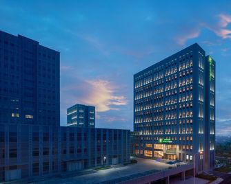 Holiday Inn Express Rongcheng S&t Park By IHG - Weihai - Building