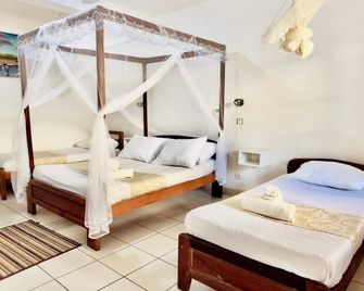 Hôtel - Appartement Meublé ' Les Flots Bleu ' - Antananarivo