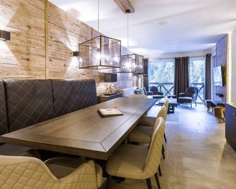 Avenida Mountain Lodges Saalbach - Saalbach - Dining room