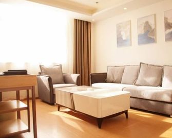 Greentree Inn Heze Danxian Shangmaocheng Business Branch - Heze