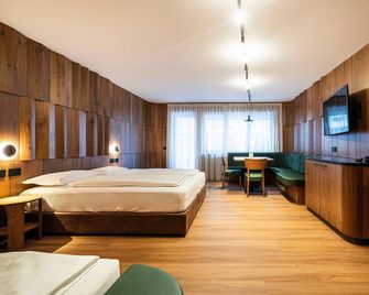 Residence Antares - Selva di Val Gardena - Bedroom