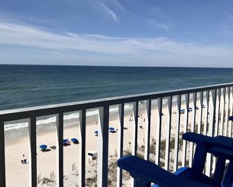 Ocean House 1905 2 bedroom 2 bath gulf-front - Gulf Shores - Balcón