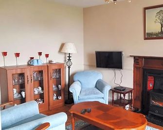 Bridgeview Farmhouse - Kilbrittain - Wohnzimmer