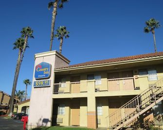 Country Inn Ontario - Ontario - Building