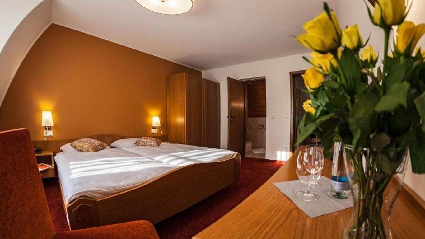 Hotel Eleon