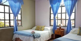 Mirador Hotel - Corozal - Bedroom
