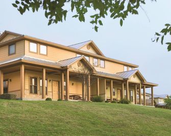 Official Listing | Worldmark 2br W/ Heated Pool, Hot Tub, Washer&dryer & Balcony - New Braunfels - Gebäude