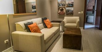 Cosmopolitan Praia Flat - Santos - Living room