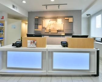 Country Inn & Suites by Radisson, Staten Island - Staten Island - Recepció