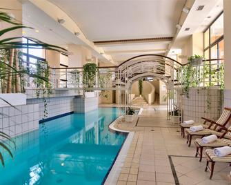 Corinthia St George's Bay - St. Julian's - Pool