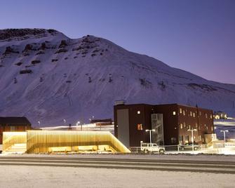 Svalbard Hotell | The Vault - Longyearbyen - Building