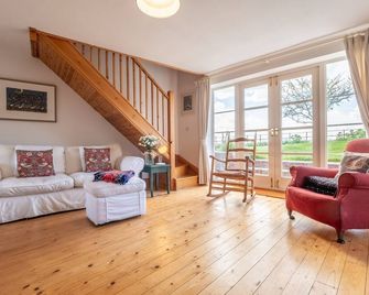 Gallery Cottage, Wighton, Norfolk - Walsingham - Living room