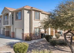 Luxurious Condo at the Springs by Cool Properties - Mesquite - Bygning