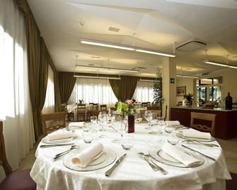 Villa Hotel Del Sole - Chiusi - Restaurant