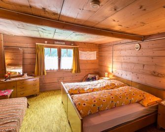 Ferienwohnung Tola - St. Antönien - Slaapkamer