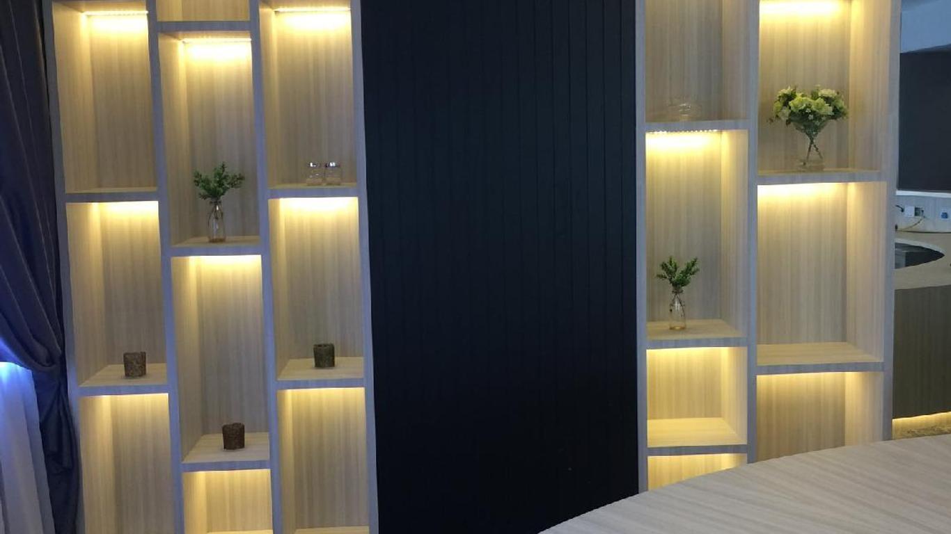 جاي بي سنترال هوتل