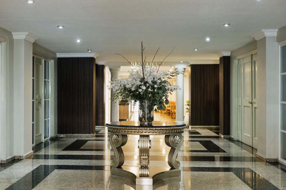 هوتل بارك سنترال مونتيري - مونترّي - ردهة