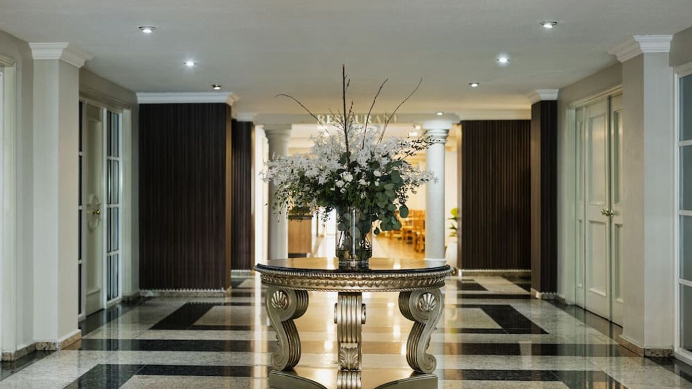 Hotel Parque Central