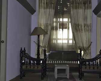 Sandal Bar Hotel - Faisalābād - Lobby