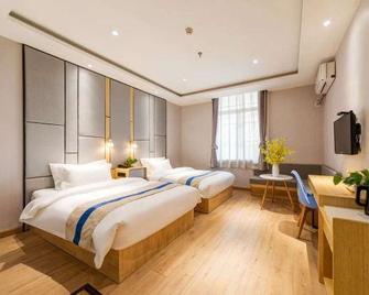 Jinyaju Inn (Huashan Scenic Area Yuquanyuan Branch) - Weinan - Bedroom