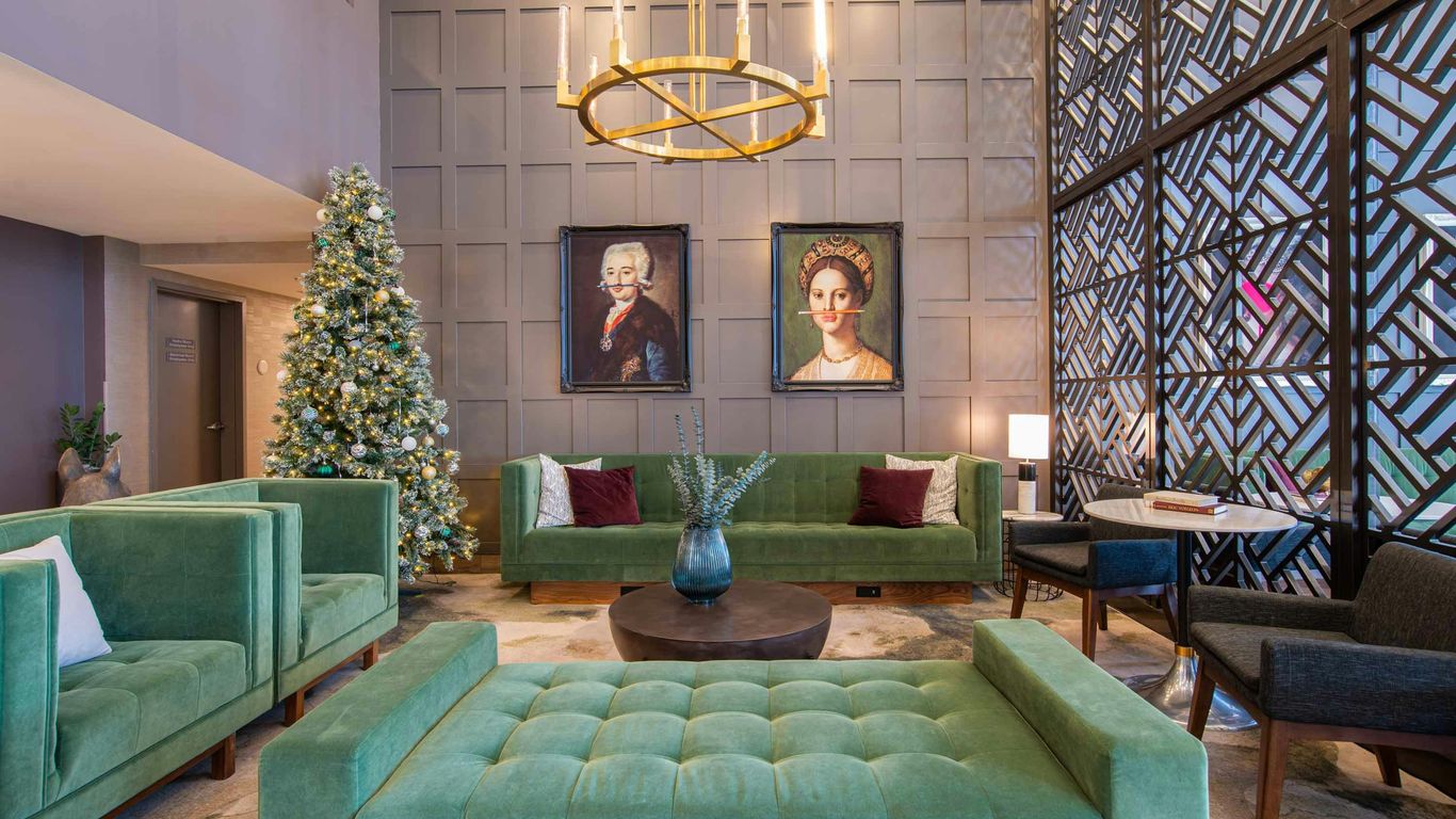 ساند مان سيجنيتشر أوتاوا أيربورت هوتل