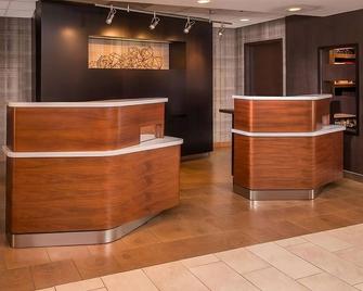 Best Value, Quality Stay! Near Hyper Kidz, Pets are Allowed Here, w/ Pool! - Columbia - Rezeption