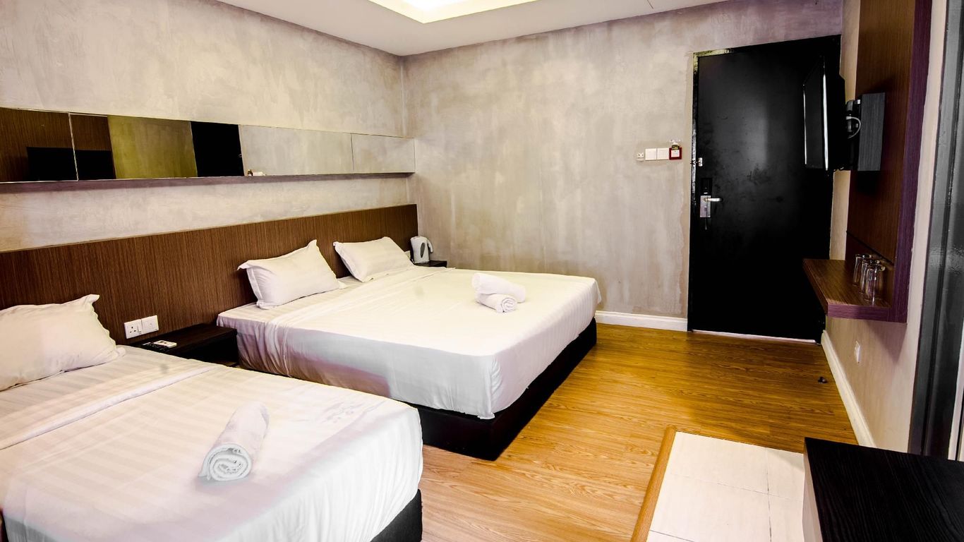 薩東街摩納哥精品飯店