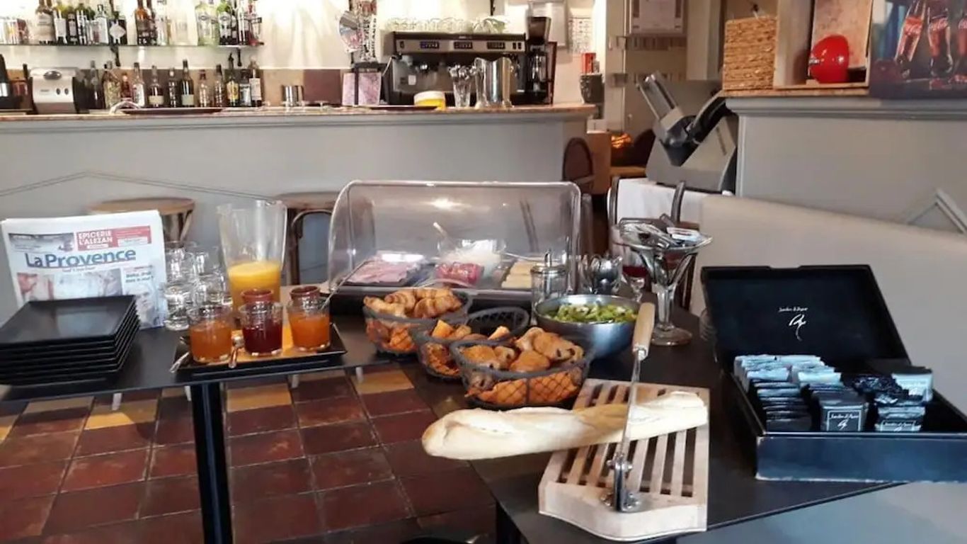 ليه تيراس دو دافيد إي لويزا