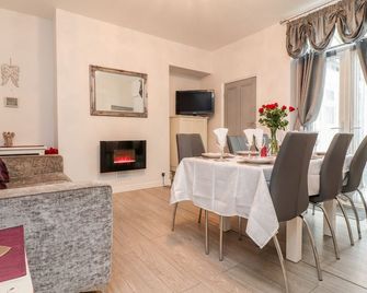 Angel Cottage - Skipton - Dining room