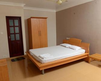Mascot Paradise City Hotel - Kannur - Bedroom