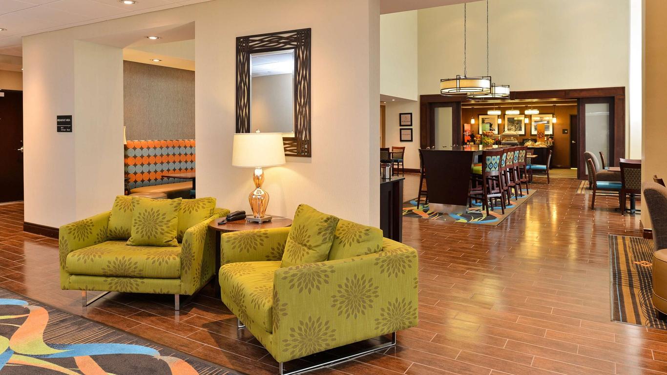 Hampton Inn & Suites Harvey/New Orleans West Bank