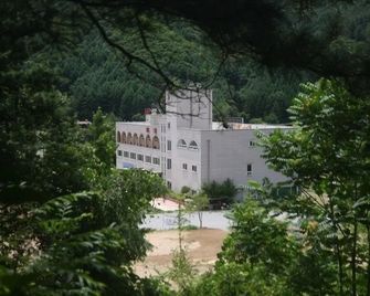 Hongcheon Resortel - Hongcheon