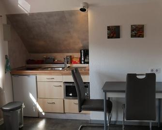 Small, cozy apartment in a very quiet location for two people - Bad Bentheim - Kitchen