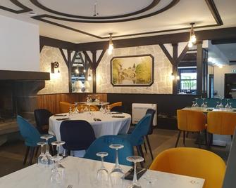 Le Renaissance - Aurillac - Ресторан