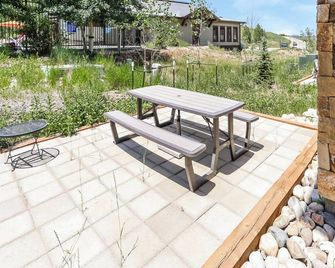 Granby Colorful Adventures - Breathtaking Views - Granby - Patio