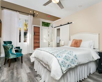 610 Franklin - Downstairs - 2 Bed, 2 Bath, Heart of Downtown, Pet Friendly with fee - Natchez