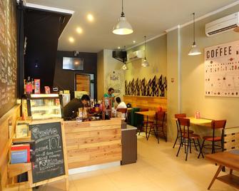 Urbana Homes - Yakarta - Restaurante