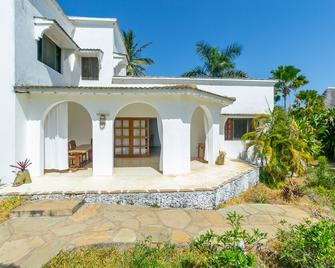 Pearls And Corals Resort - Malindi - Edificio