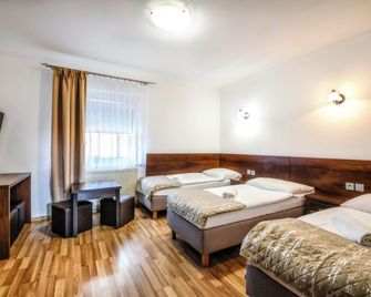 Noclegi Europa - Kruszyn - Habitación