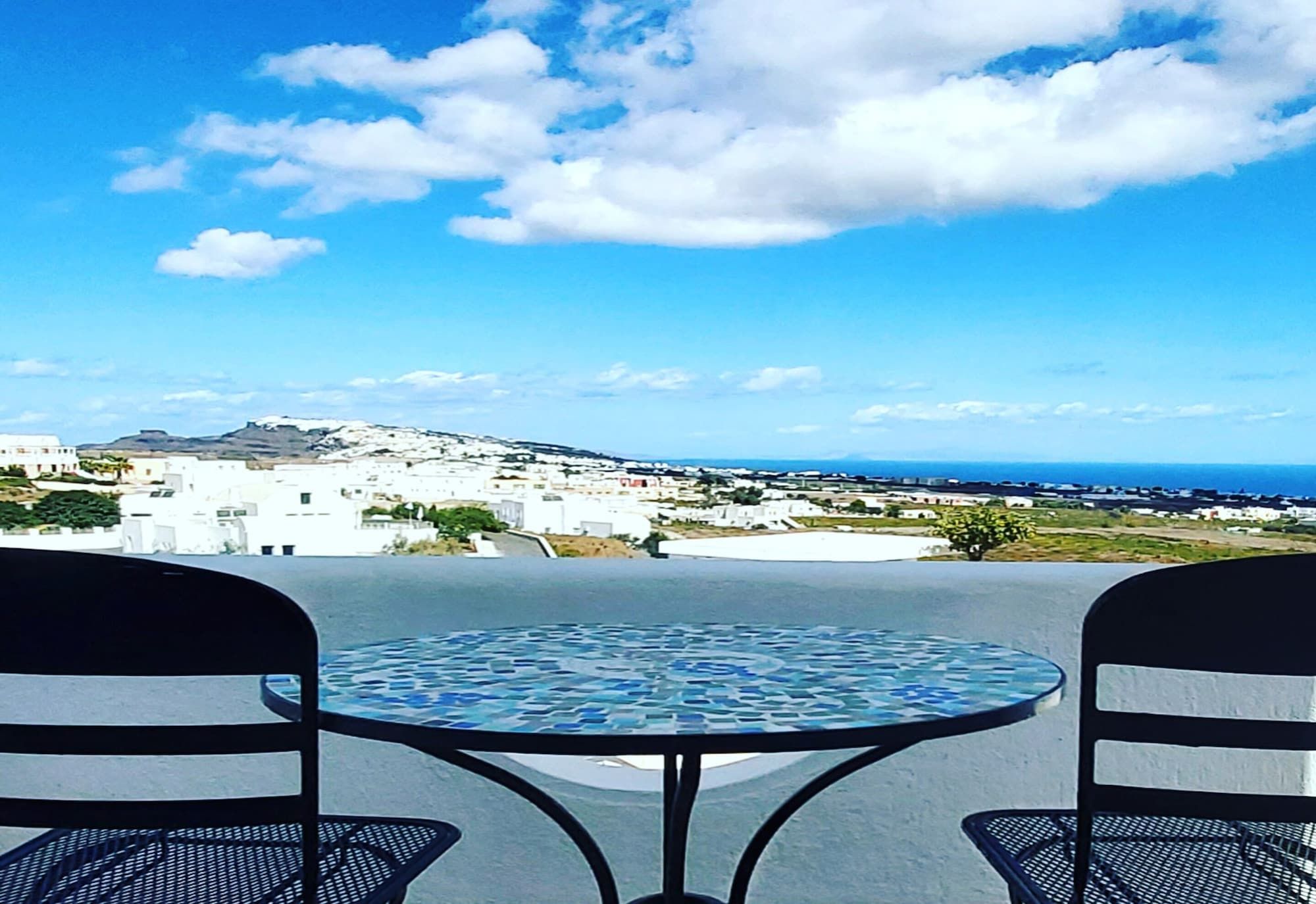 سانتوريني ميسوتوبوس