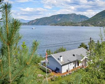 Beautiful Home In Jondal - Jondal - Vista del exterior