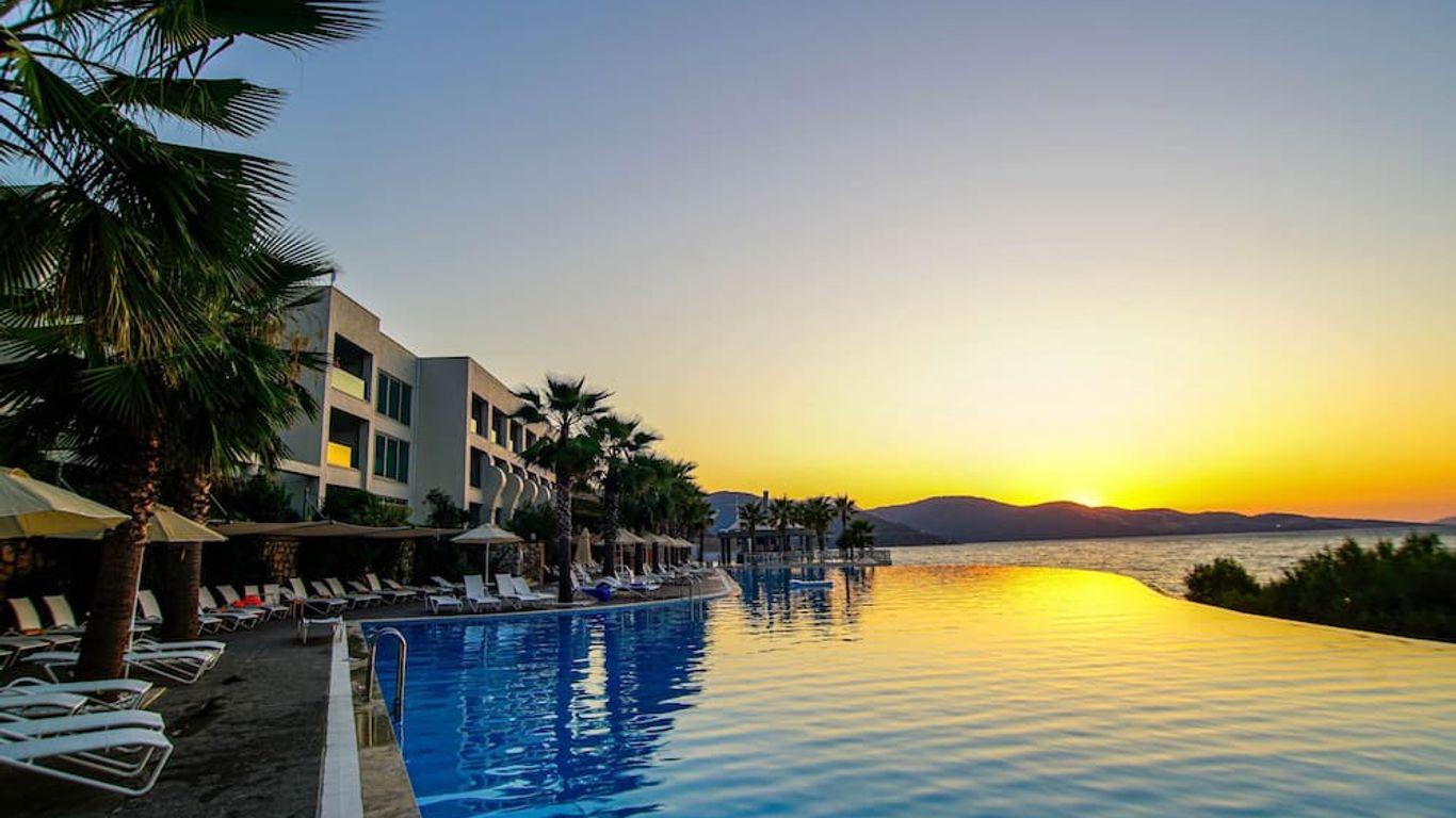 Blue Dreams Resort & Spa