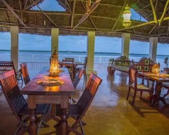 Stopover Guest House and Restaurant - Lamu - Restaurant
