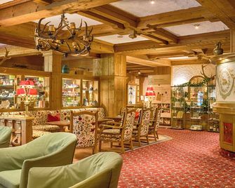 Ringhotel Mönch`s Waldhotel - Unterreichenbach - Lounge
