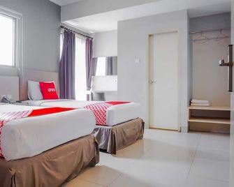 Collection O Hotel Antara - ג'קרטה - חדר שינה